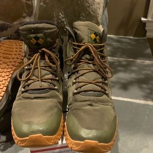 Columbia Mens size 12 waterproof boots. Green with burnt orange accents.